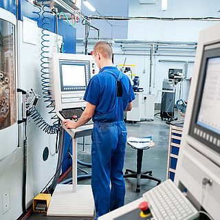 Image 6931384868cc98b09bc8517b